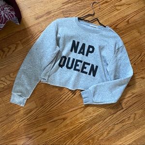 Self cropped long sleeve sweatshirt